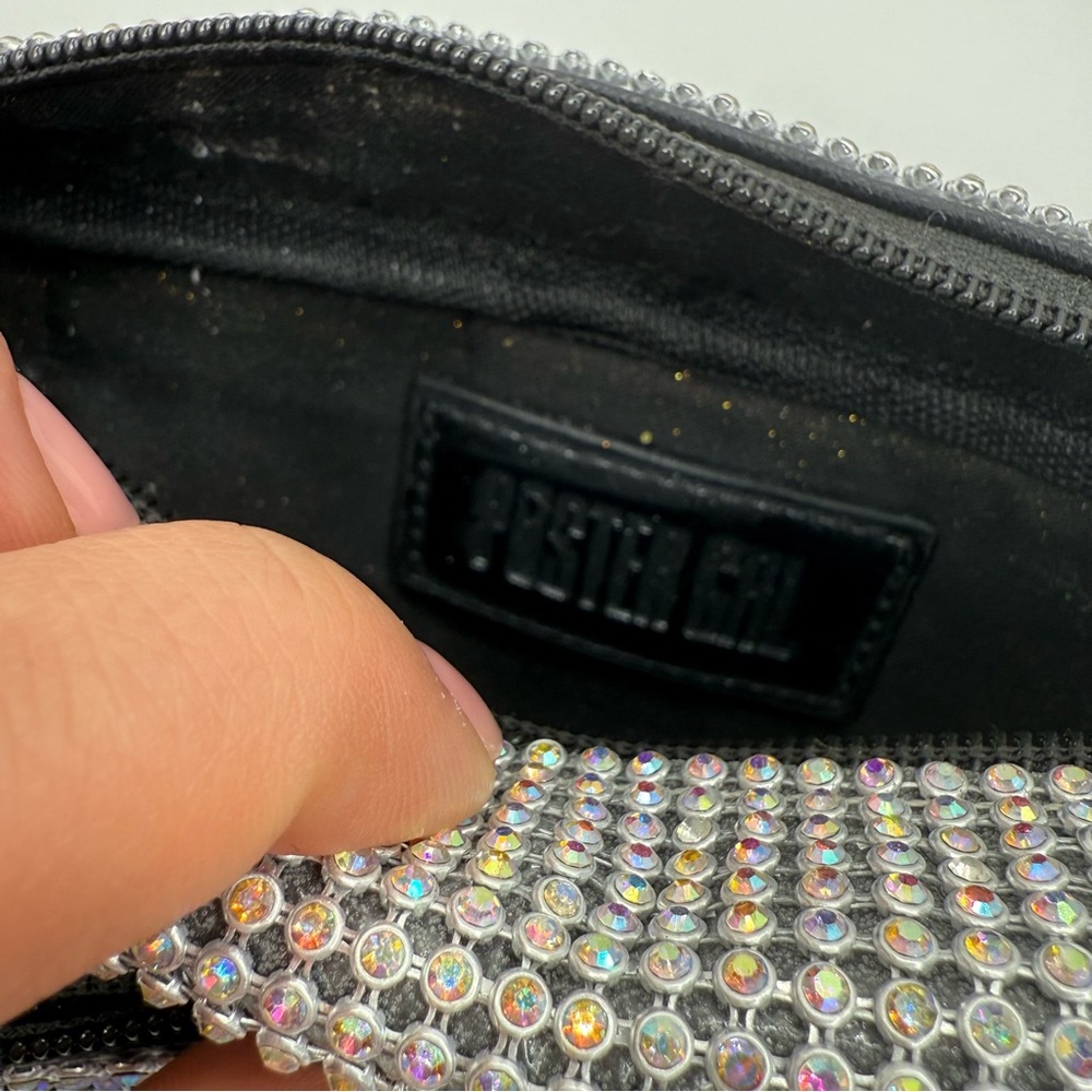 Leather and indestructible woven rhinestone festival fanny pack with hidden zip - Picture 6 of 12